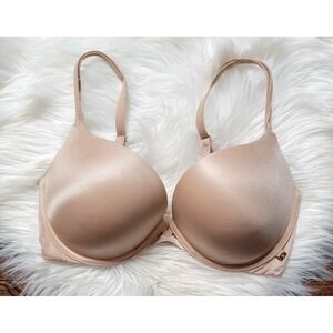 Victoria's Secret Very Sexy Push Up Full Coverage Bra size 34DD Nude